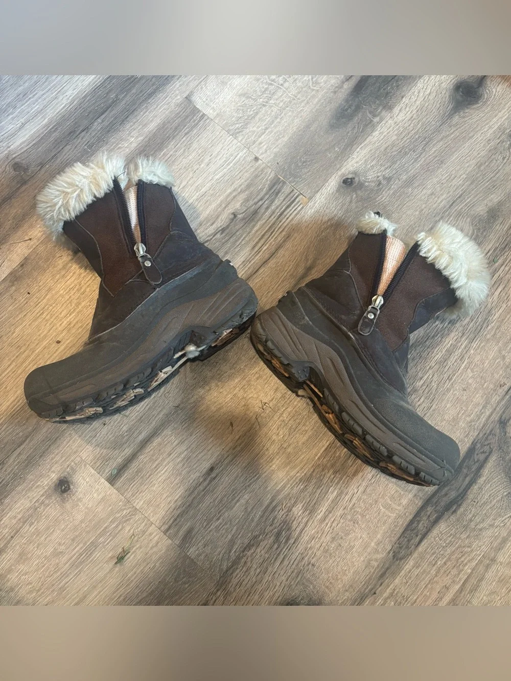 The North Face heat seeker Brown Insulated Fur-Trim Winter Boots girls size 3